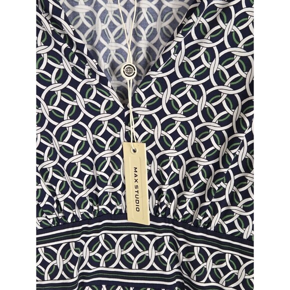 Max Studio Dress Sz XL Knee Length Geometric Print Babydoll Coquette Blue White - Picture 7 of 9